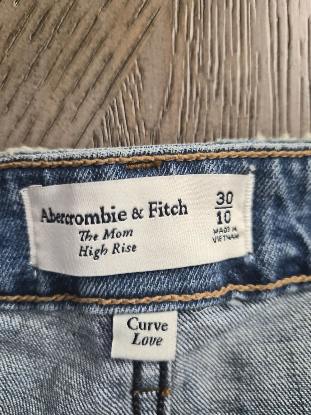 Abercrombie & Fitch classic straight